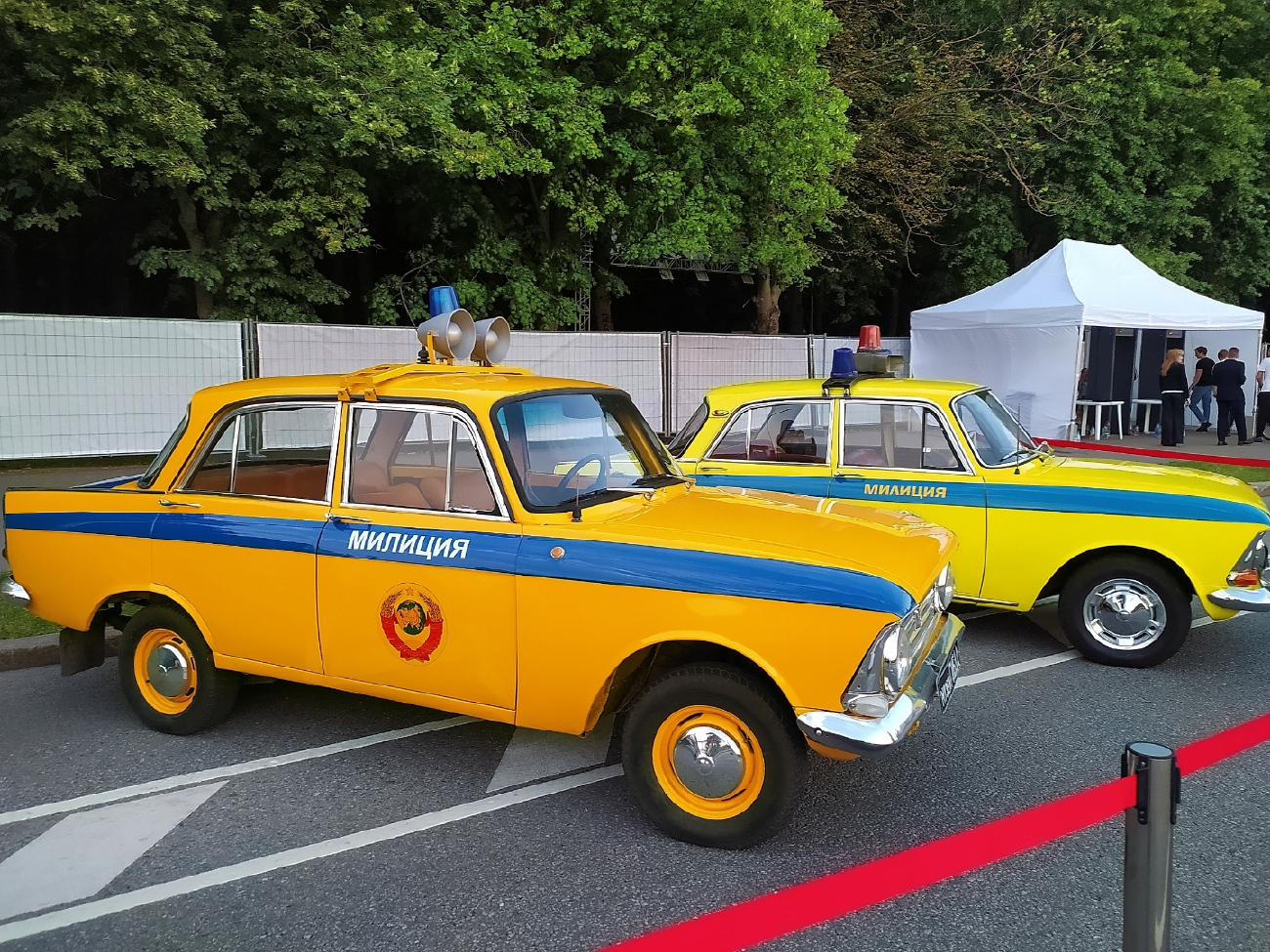 Разные фотографии; Техника на постаментах, памятники, музеи