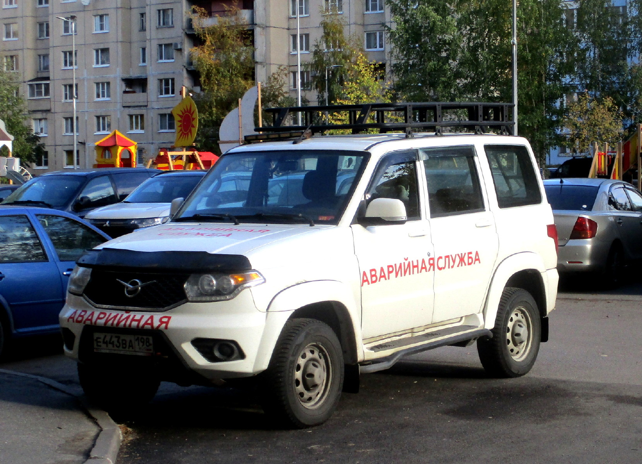 Санкт-Петербург, УАЗ-3163 "Patriot" № Е 443 ВА 198